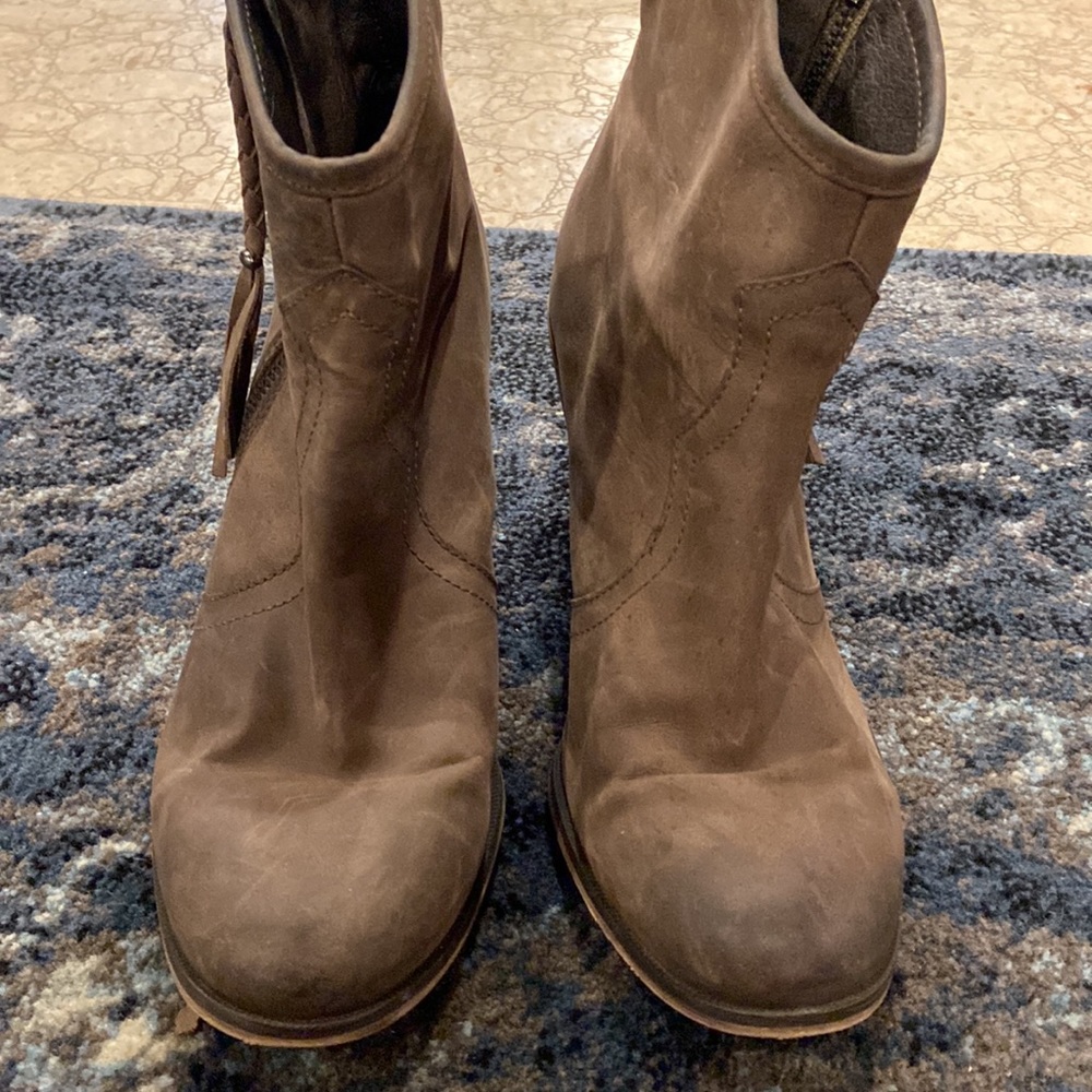 Aldo booties size 10 - Picture 2 of 5